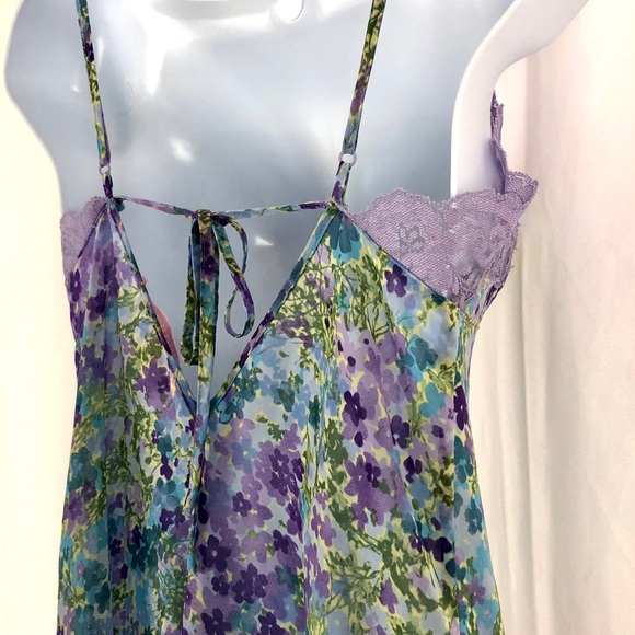 Victoria’s Secret sheer floral chemise S - Picture 3 of 16